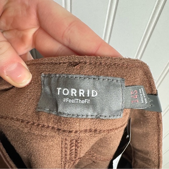 NWT Torrid Perfect Skinny Faux Leather High Rise Pants, Brown,  Size 14 Short R3 - Picture 11 of 13
